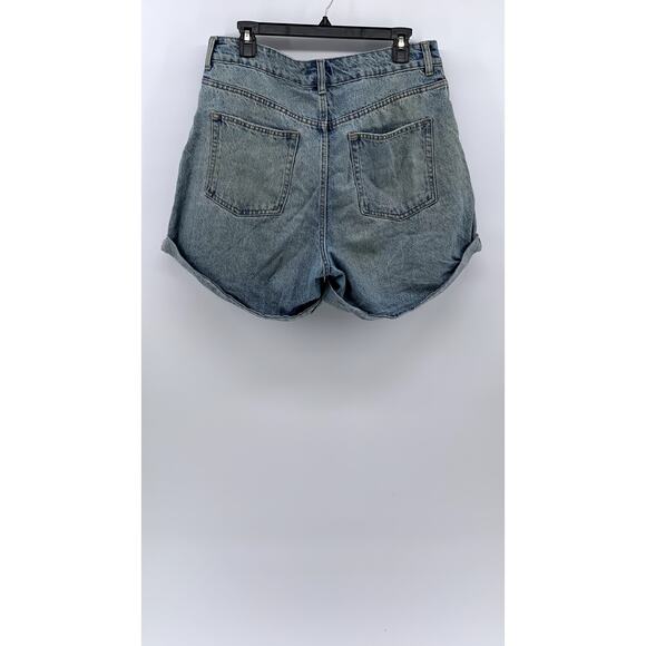 H&M Women's Light Blue Denim Cuffed Five Pocket Shorts SZ 12 - Picture 2 of 10